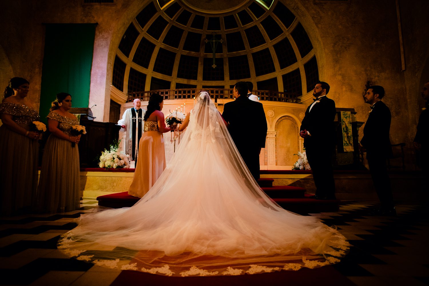 A church wedding ceremony in Miami Beach photographed by a Coral Gables wedding photographer.