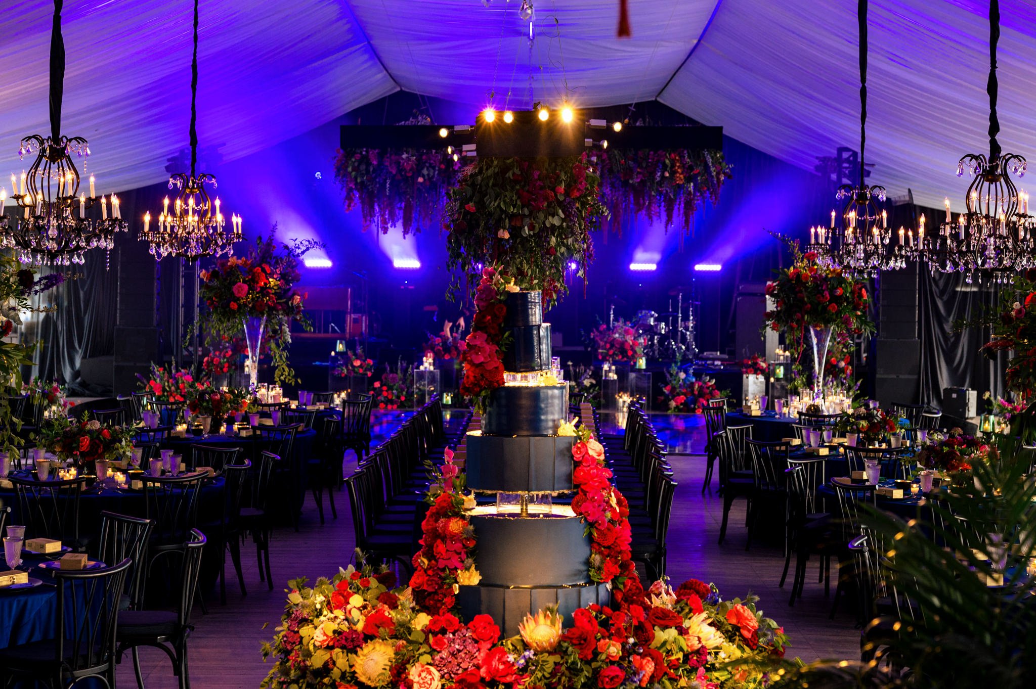 A spacious tent set up on the south terrace with tables and chairs, perfect for a glamorous Biltmore Estate wedding